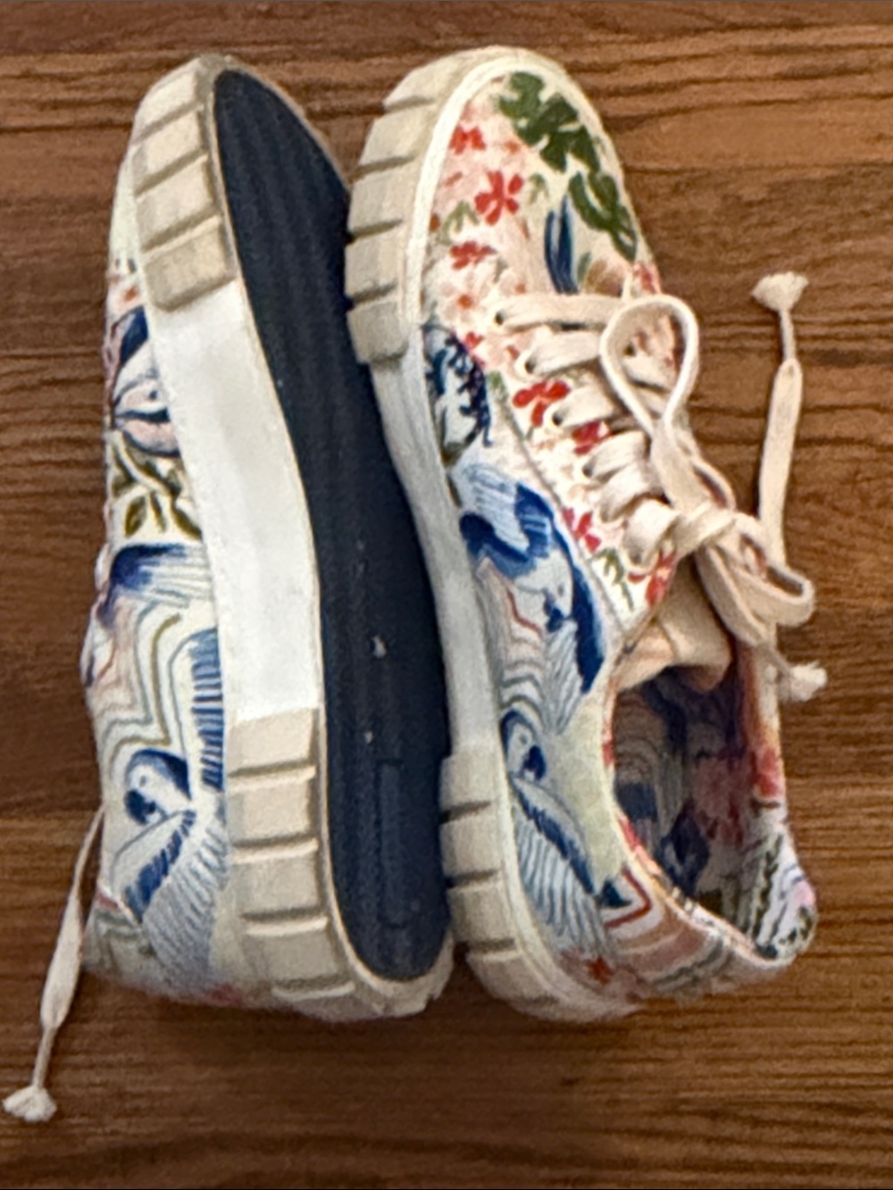 FARM Rio Sneakers - Picture 8 of 10